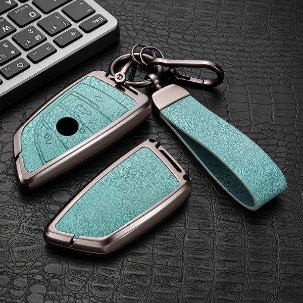 Car Key Cover Metal Protective Case, Suitable for BMW Car Key Covers for BMW M5, New 3 Series, 5 Series, GT, X1, X2, X3, X4, X5, X7, 840i, Blade, 530Li, 225i, 425i, I3, IX3, for BMW Remote Control Protective Cover, High-End Fashion Metal Keychain